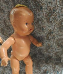 compo baby green dress nude side
